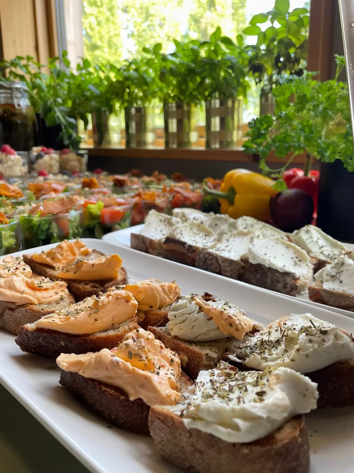 Crostini Mit Creme Aufstrichen Catering